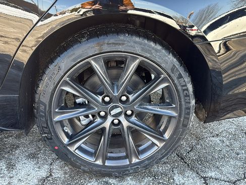 New 2026 Cadillac CT5 V image 32