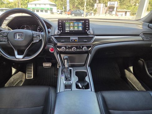 Used 2018 Honda Accord Sport image 15