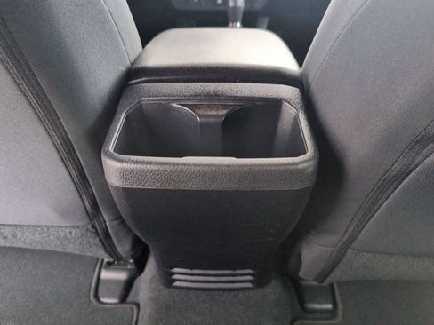 Used 2022 Toyota Tacoma TRD Off-Road image 22