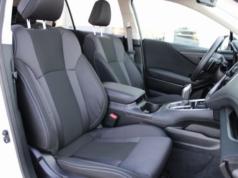 Used 2025 Subaru Outback Premium w/ Popular Package #1A image 26