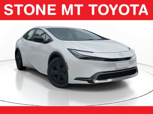 New 2026 Toyota Prius Plug-In Hybrid FWD image 1