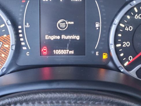 Used 2020 Jeep Renegade Latitude w/ Popular Equipment Group image 11