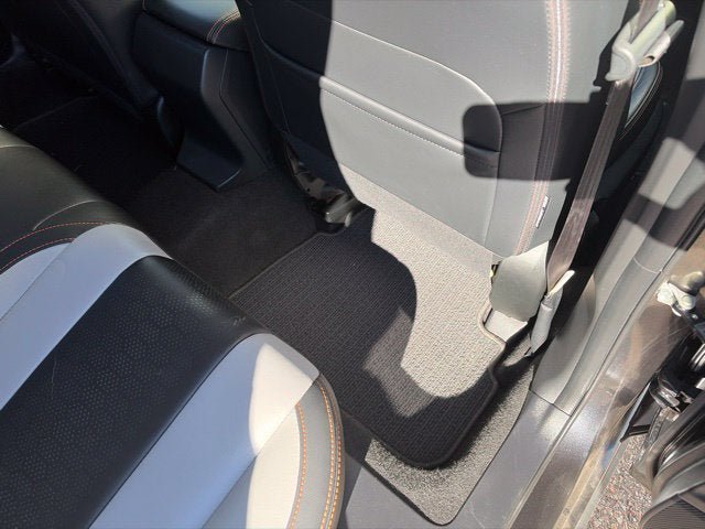 Used 2019 Subaru Crosstrek 2.0i Limited w/ Moonroof Package w/Navigation AWD/4WD image 14