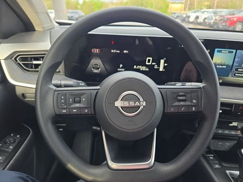 Used 2026 Nissan Kicks SV w/ Cold Weather Package image 16