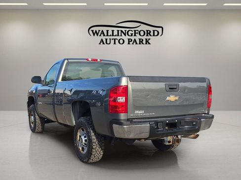 Used 2011 Chevrolet Silverado 2500 W/T w/ Snow Plow Prep Package image 6