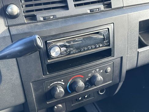 Used 2008 Dodge Dakota SXT image 27