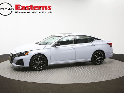 Used 2023 Nissan Altima 2.5 SR w/ SR Premium Package FWD image 58