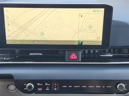 New 2026 Kia Carnival EX image 12