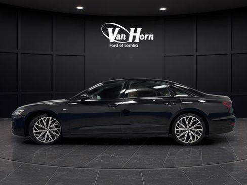 Used 2023 Audi A8 L 3.0T w/ Luxury Package AWD/4WD image 13