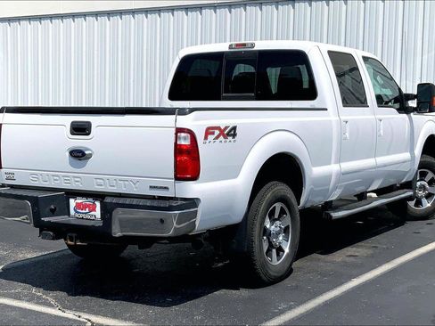 Used 2015 Ford F250 Lariat w/ Lariat Interior Package AWD/4WD image 11