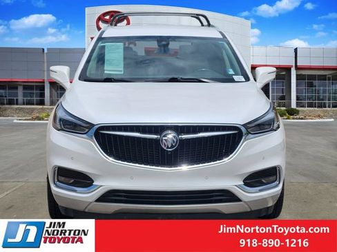 Used 2020 Buick Enclave Premium w/ Surround and Sites Package FWD image 3