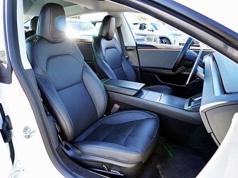 Used 2025 Tesla Model 3 Long Range image 12