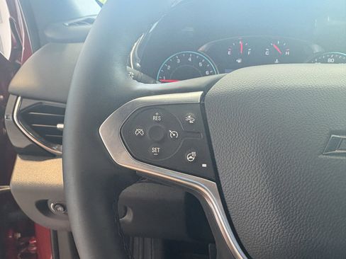 Used 2023 Chevrolet Traverse RS image 11