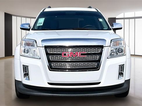 Used 2012 GMC Terrain SLT image 2
