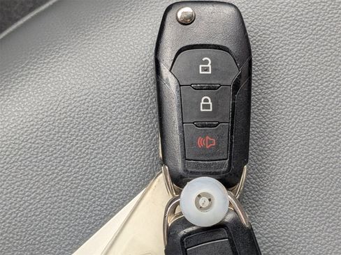 Used 2021 Ford F150 XL w/ Trailer Tow Package image 33