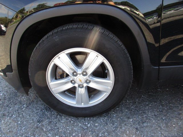 Used 2020 Chevrolet Trax LS FWD image 11