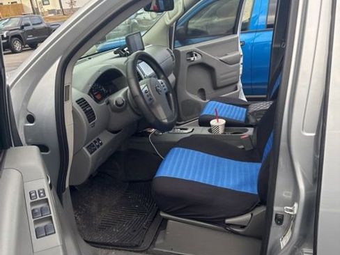 Used 2021 Nissan Frontier SV image 23