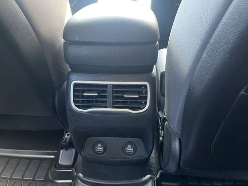 Used 2023 Hyundai Santa Fe SEL w/ Cargo Package image 24