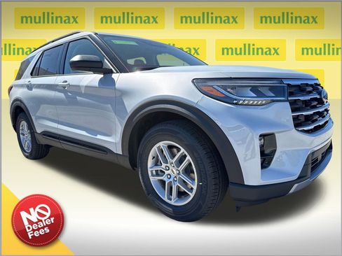 New 2026 Ford Explorer Active w/ Active Comfort Package image 1