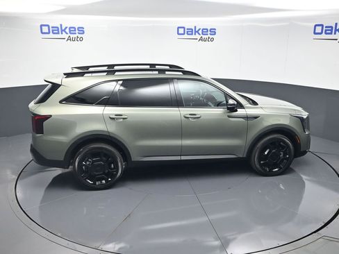 Certified 2025 Kia Sorento SX AWD/4WD image 57