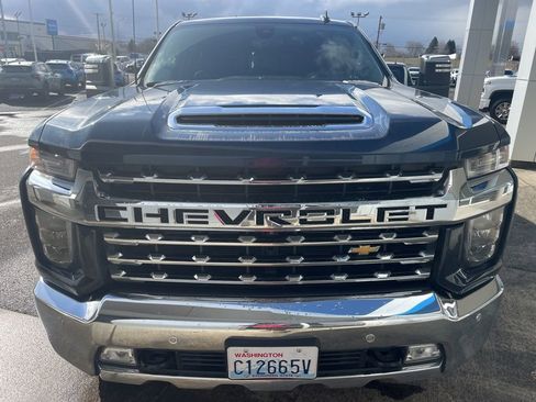 Used 2021 Chevrolet Silverado 2500 LTZ w/ LTZ Premium Package image 50