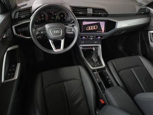 Used 2023 Audi Q3 2.0T Premium Plus w/ Premium Plus Package AWD/4WD image 18
