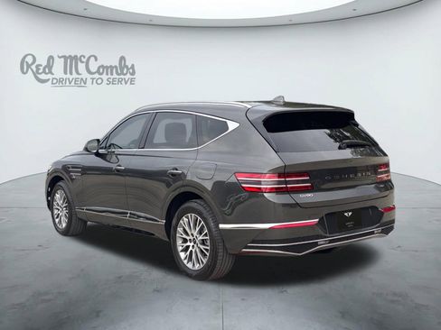 Used 2025 Genesis GV80 2.5T image 3