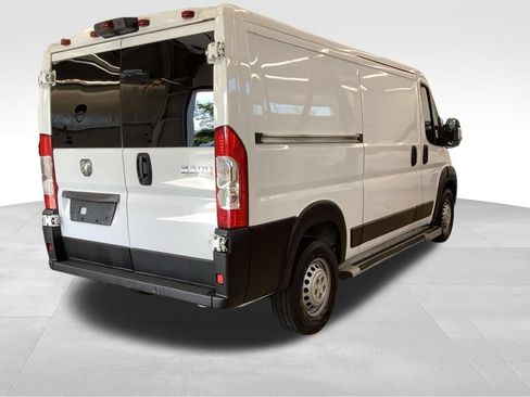 Used 2025 RAM ProMaster 2500 w/ U-Haul Equipment Group FWD image 25