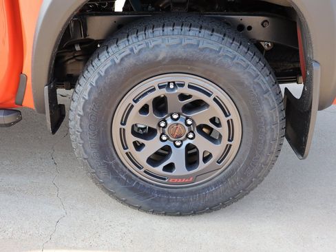 New 2025 Nissan Frontier PRO-4X image 9