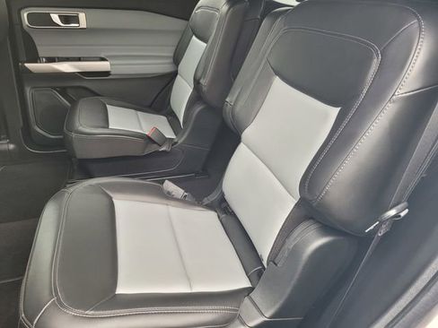 Certified 2023 Ford Explorer XLT w/ Equipment Group 202A image 13