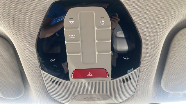 New 2026 Kia K4 EX FWD image 33