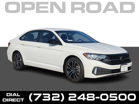 Used 2024 Volkswagen Jetta Sport FWD image 1