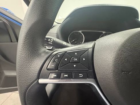 Used 2024 Nissan Sentra SV FWD image 15