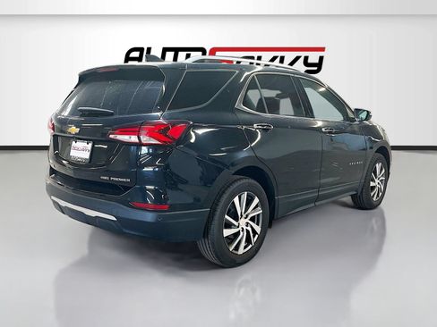 Used 2024 Chevrolet Equinox Premier AWD/4WD image 7