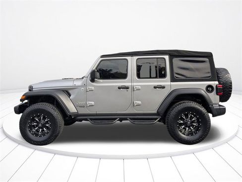 Used 2018 Jeep Wrangler Unlimited Sport S image 21