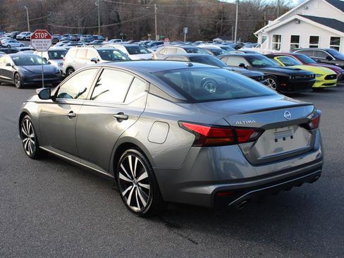 Used 2022 Nissan Altima 2.5 SR image 6