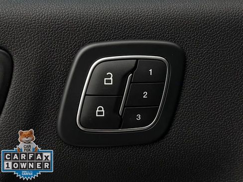 Used 2023 Ford Escape SE w/ PHEV Premium Package image 32