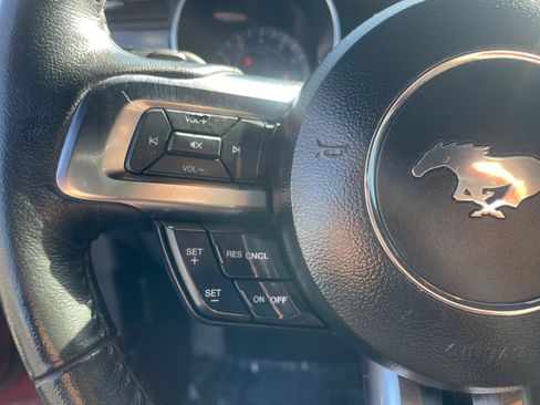 Used 2019 Ford Mustang Coupe w/ Equipment Group 101A RWD image 16