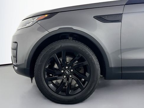 Used 2017 Land Rover Discovery HSE Luxury image 10