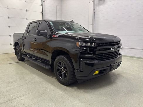 Used 2020 Chevrolet Silverado 1500 RST AWD/4WD image 2