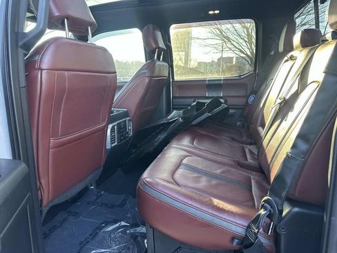 Used 2019 Ford F250 Platinum w/ Platinum Ultimate Package image 15
