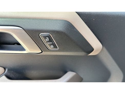 Used 2022 Ford Bronco Wildtrak AWD/4WD image 12