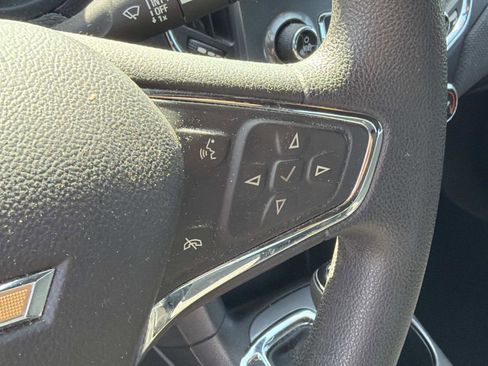 Used 2018 Chevrolet Cruze LT w/ Sun And Sound Package FWD image 14
