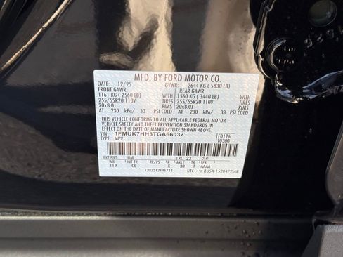 New 2026 Ford Explorer Platinum image 34