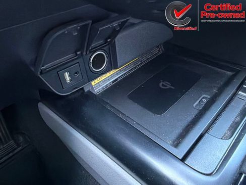 Used 2018 Toyota Camry SE w/ Audio Package FWD image 63