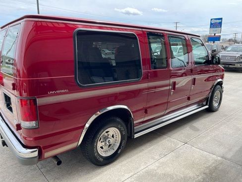 Used 1999 Ford E-150 and Econoline 150 image 9