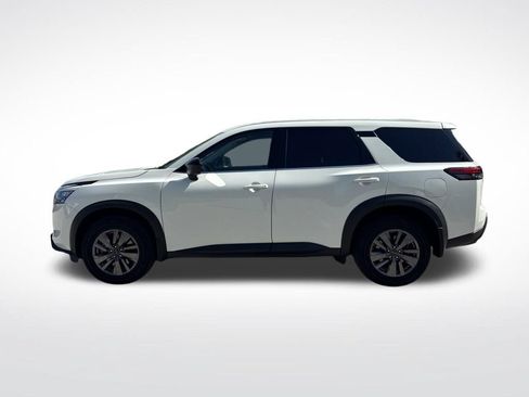 Used 2023 Nissan Pathfinder S FWD image 8