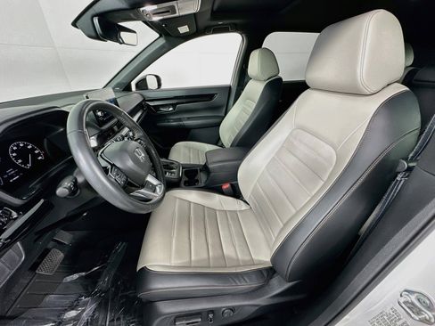 Used 2024 Honda CR-V Sport Touring image 22