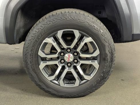 Used 2024 GMC Canyon AT4 w/ Canyon Safety Plus Package image 11