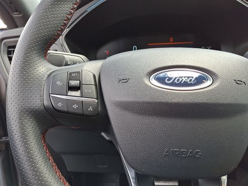 Used 2024 Ford Escape ST-Line w/ Tech Pack #1 FWD image 21